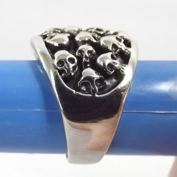 Plus Size Stainless Steel Human Skulls Statement Ring, Size 12.75 - Picture 10 of 10